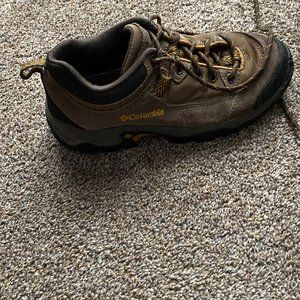 Columbia hiking boots